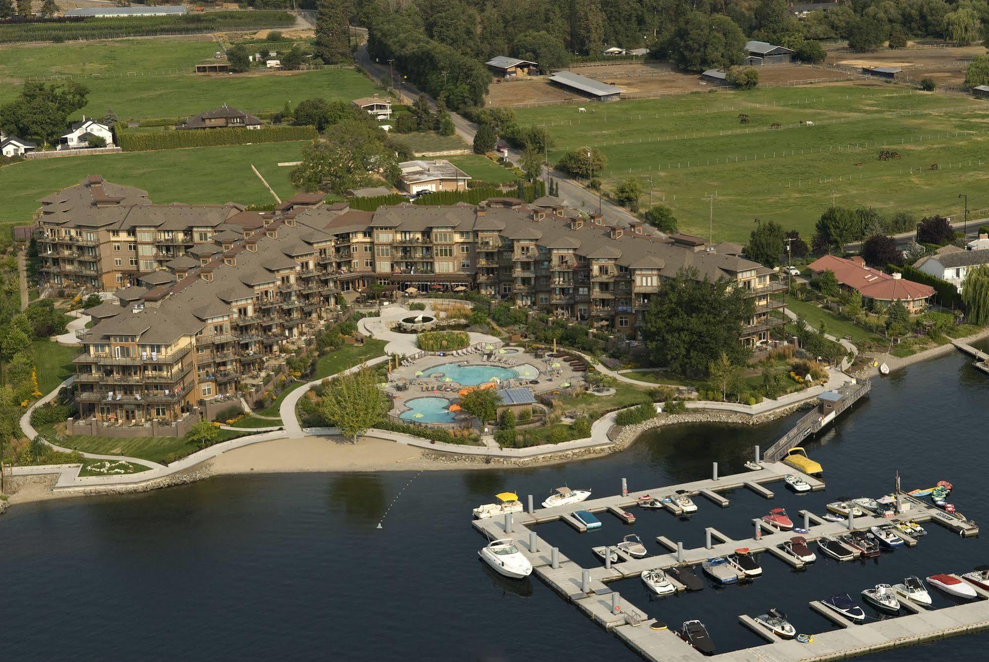 The Cove Lakeside Resort West Kelowna Exterior photo